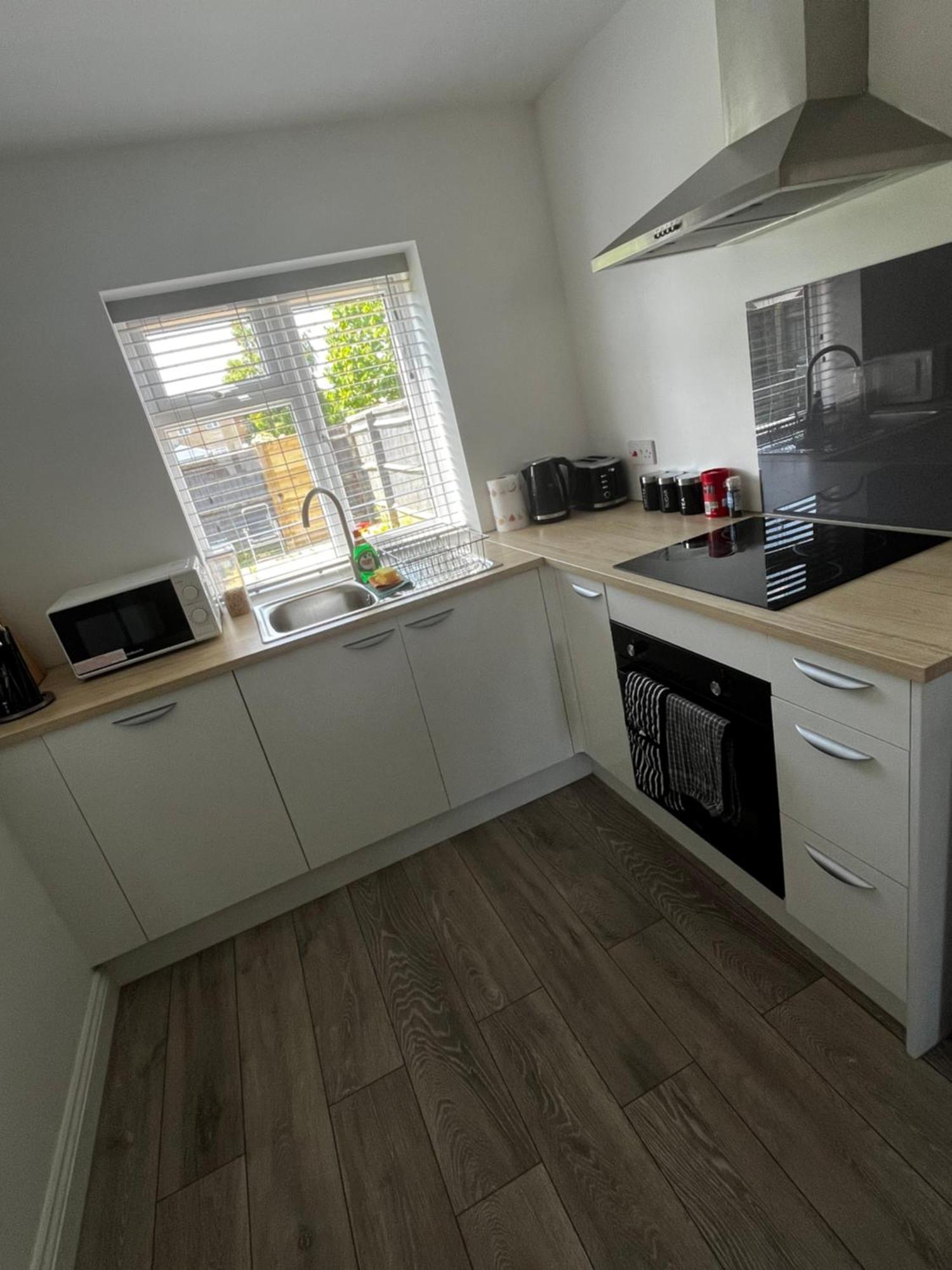 Newly Built One Bedroom Flat In Kidlington, Oxfordshire Exterior photo